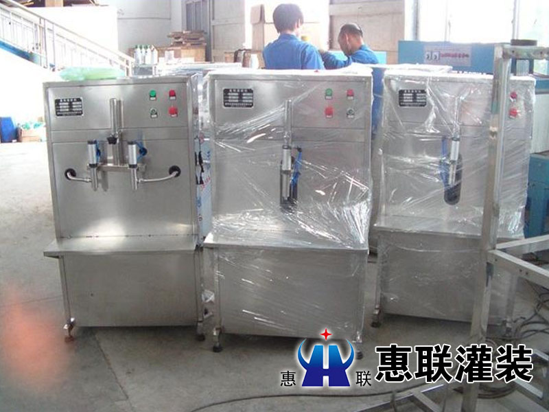 全自動食用油灌裝機(jī)