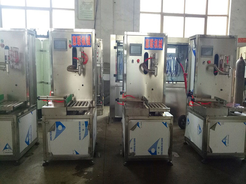 齒輪油灌裝機 齒輪油灌裝機