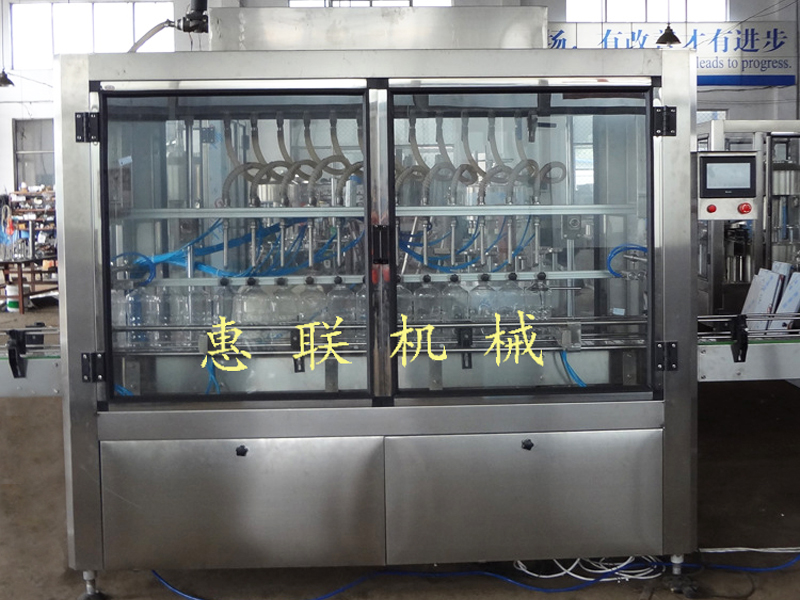 桶裝酒灌裝機械